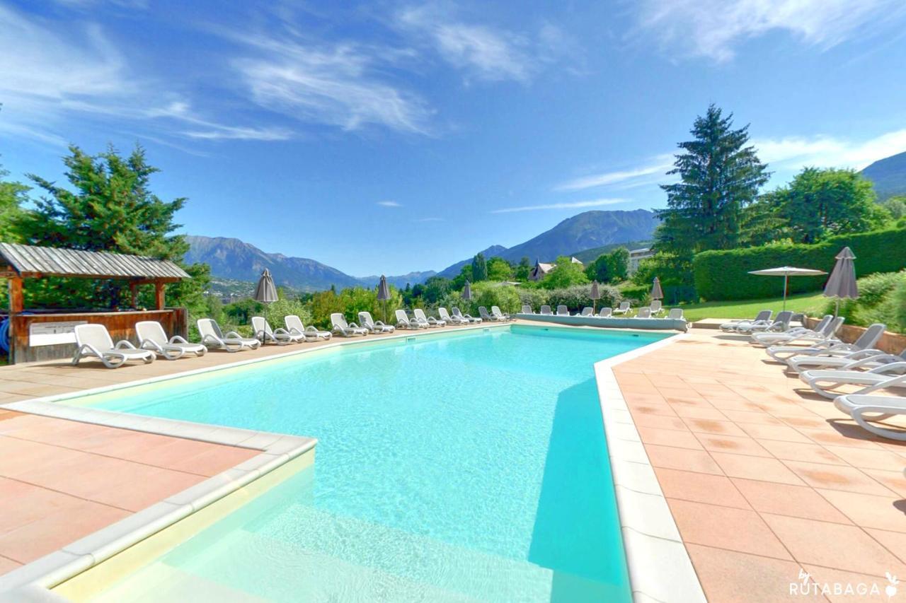Camping-Hotel De Plein Air Les 2 Bois Baratier Exterior photo